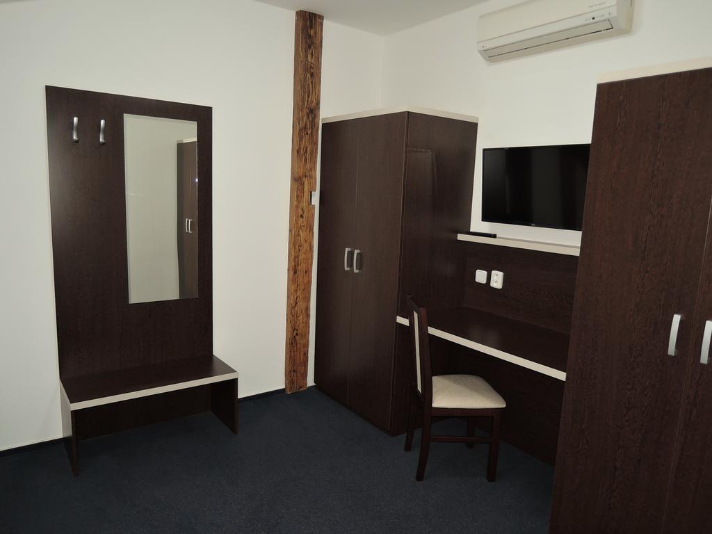 Trebovicky Mlyn Hotel Ostrava Ngoại thất bức ảnh
